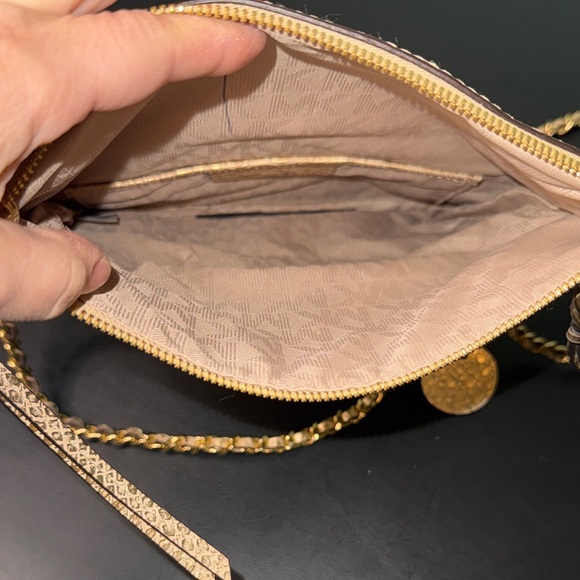 Michael Kors Gold Designer Clutch Bag with shoulder strap - Picture 6 of 11